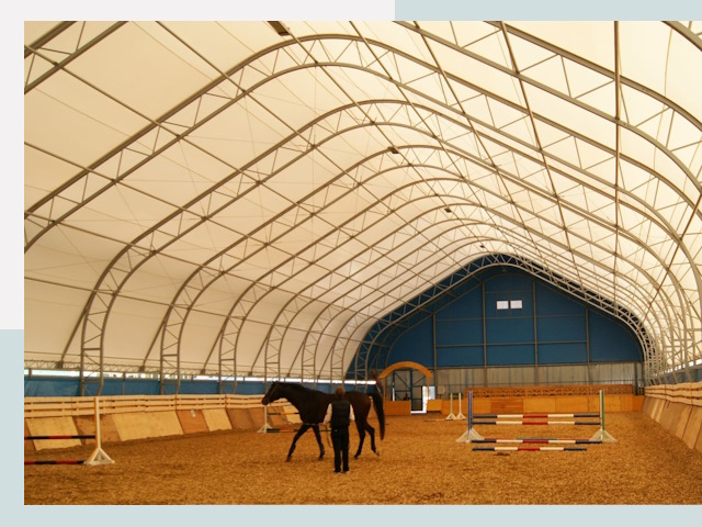 Строительство конных манежей в Ангарске