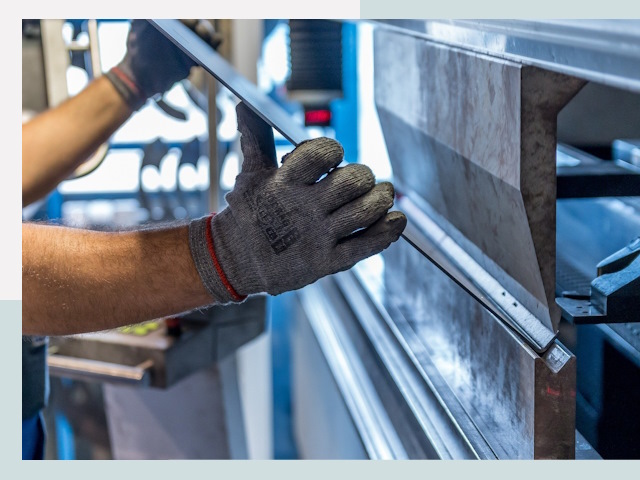 Гибка металла в Ангарске