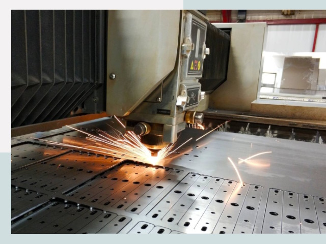 Лазерная резка металла в Ангарске от 616 руб.